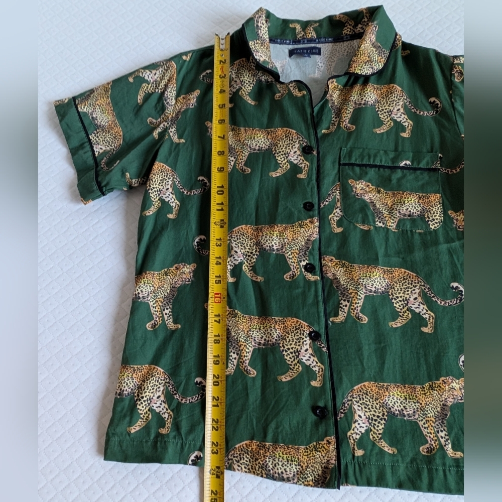 Katie Kime Green Cheetahs Print Pajama Pants Short Sleeve shirt Set, size S Soft - Picture 9 of 16
